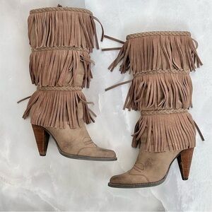 Very Volatile Western Boots